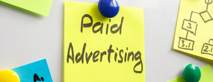 Maximizing ROI with Paid Advertising: Google Ads vs. Social Ads