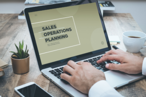 Crafting a Comprehensive Sales Plan Aligned with Your Marketing Goals