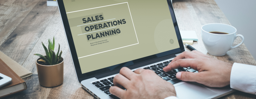 Crafting a Comprehensive Sales Plan Aligned with Your Marketing Goals