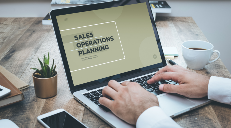 Crafting a Comprehensive Sales Plan Aligned with Your Marketing Goals