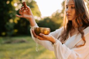 When the Economy Feels Uncertain: Should Wellness Practitioners Fold — or Find a Way?